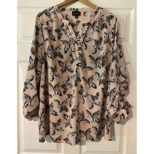 Lane Bryant v-neck blouse light pink with black floral leaves size 18